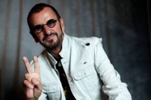 Ringoo.jpg (13 KB)