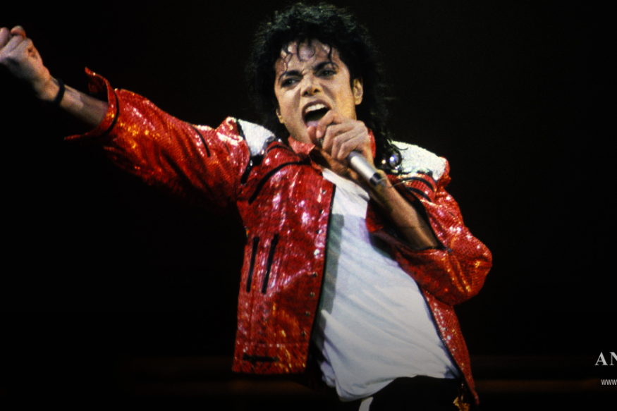 Thriller, de Michael Jackson, sono  40 anni dal suo debutto