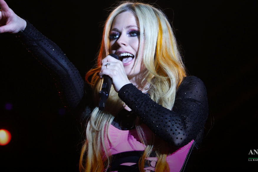 Compleanno Avril Lavigne: la cantante canadese compie 38 anni